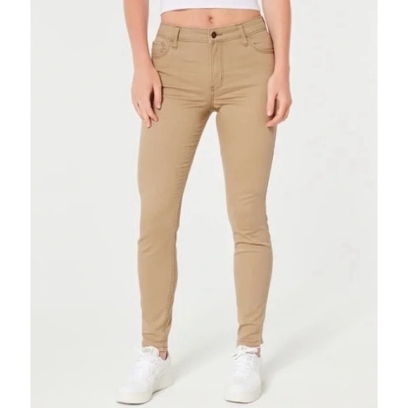 Hollister Co. High-Rise Super Skinny Khaki Pants - Picture 1 of 11